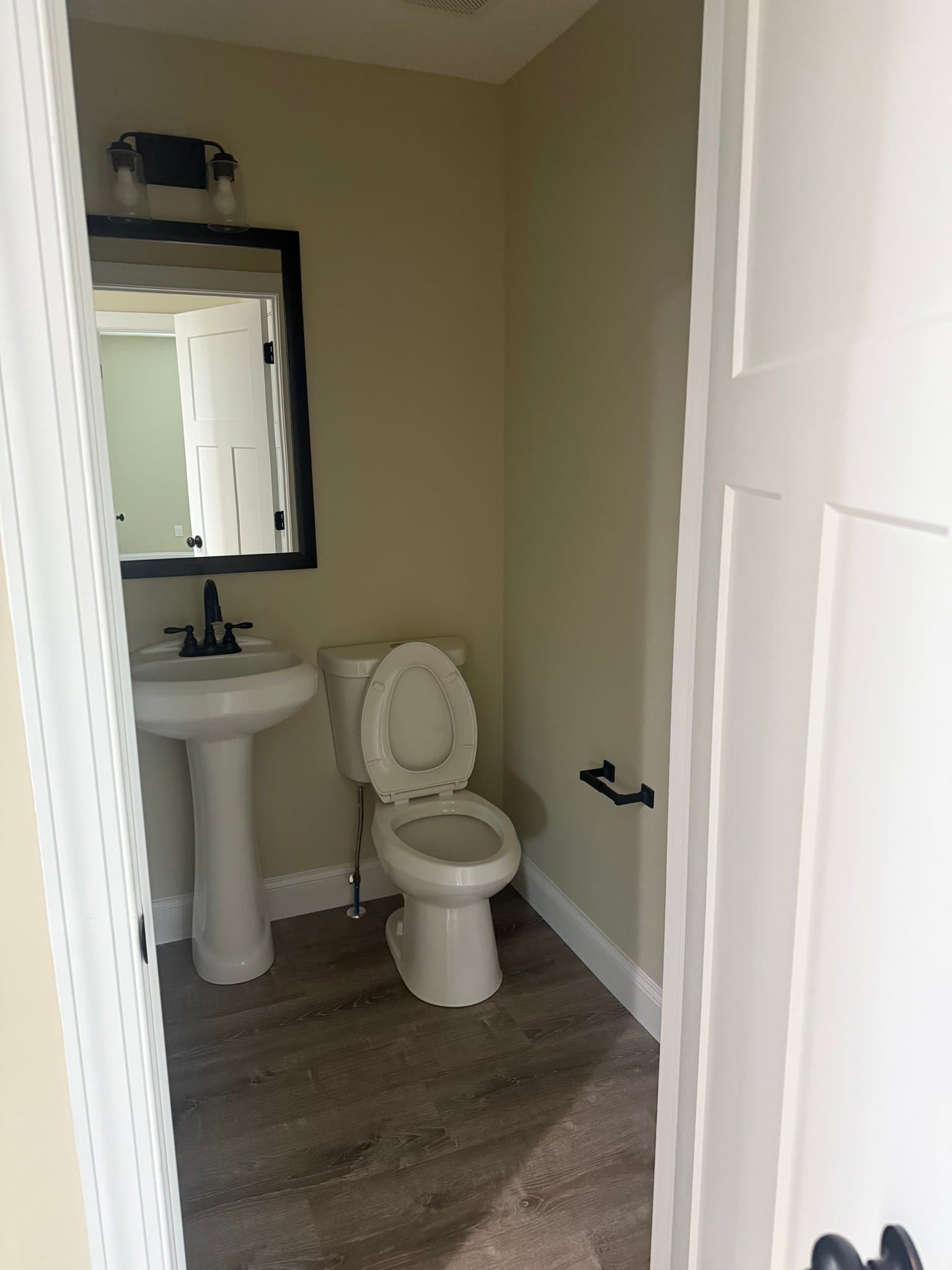 Dahlonega House: 375 Grand Oak Ln