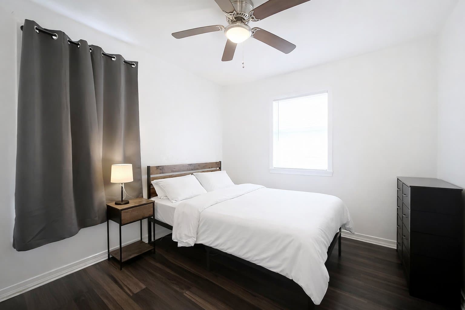 Jacksonville Single Room: 842 W 31st St