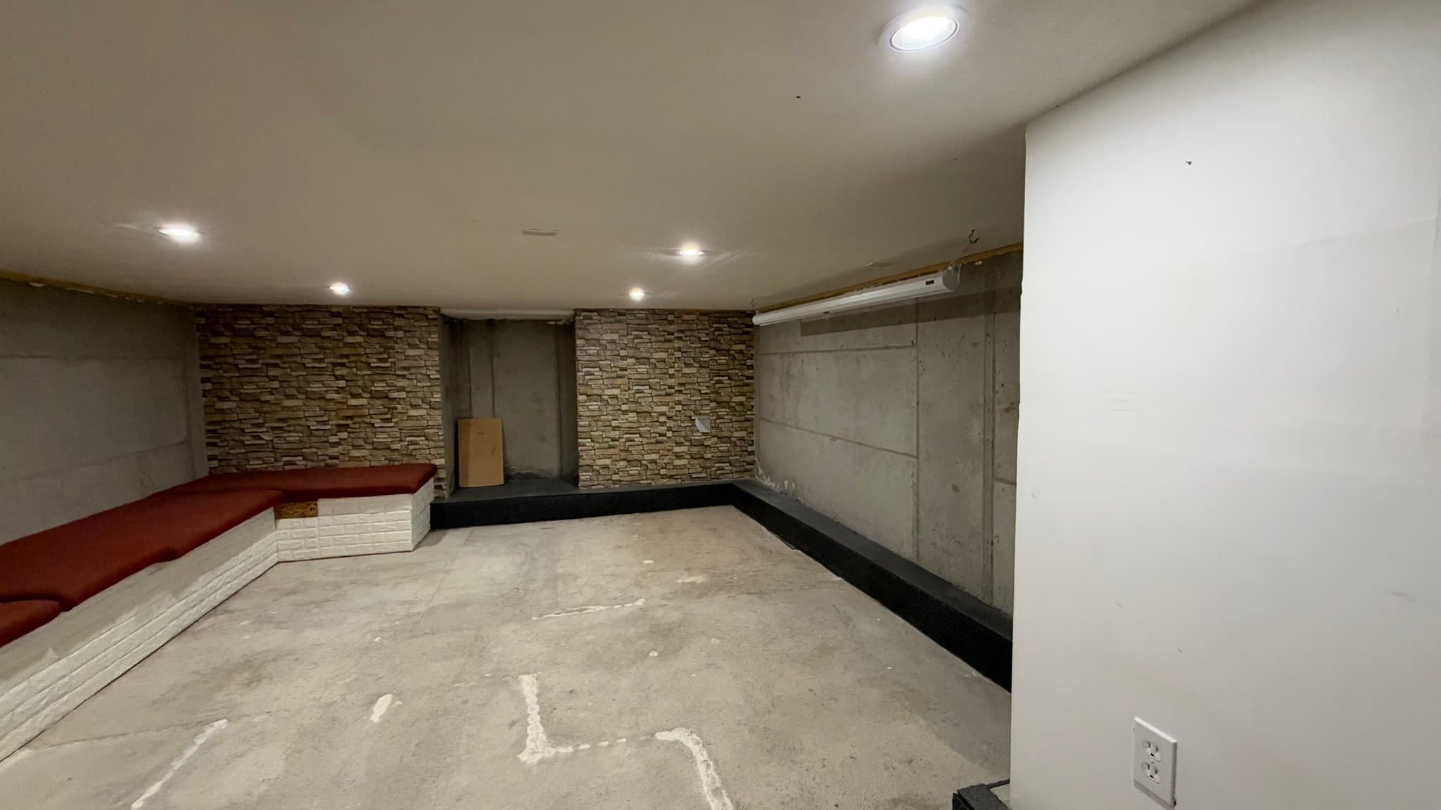 Salt Lake City House: 1296 N Colonel Rd