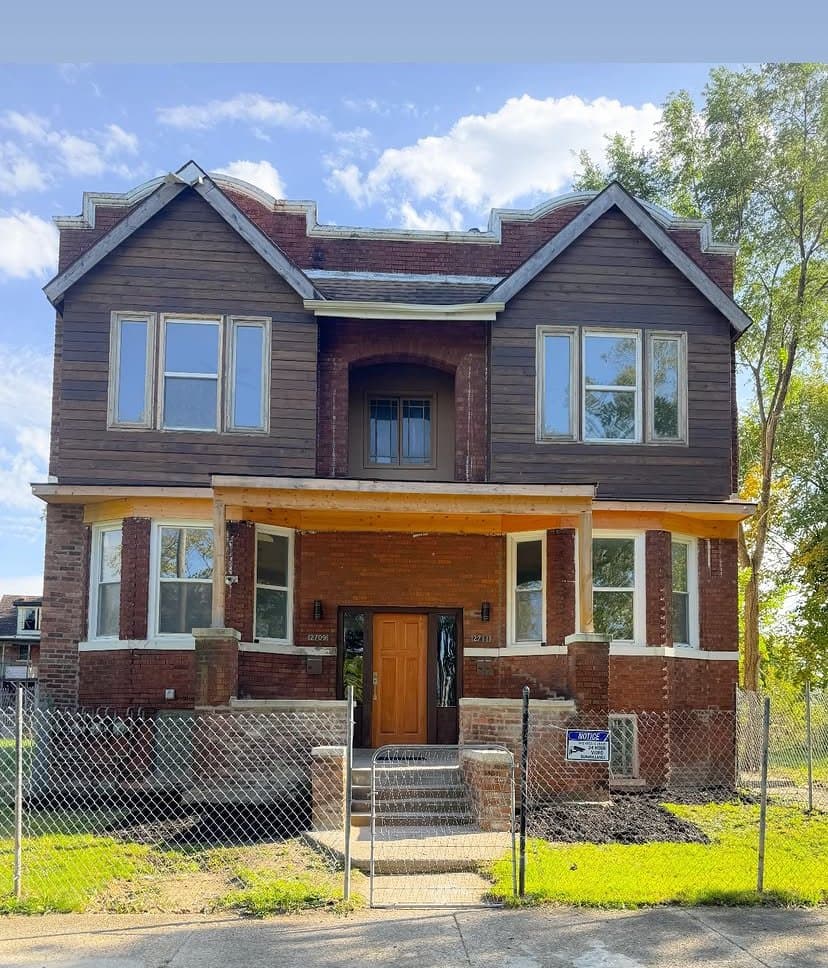 Detroit Multiplex: 2709 Hogarth St