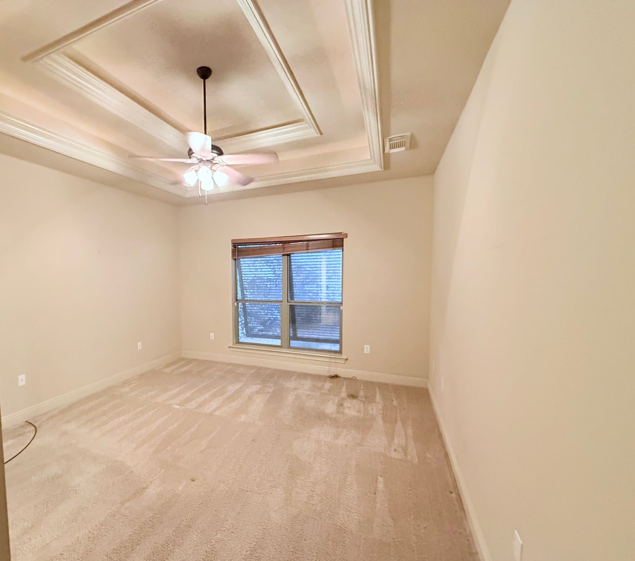 Madisonville House: 505 Loden Way