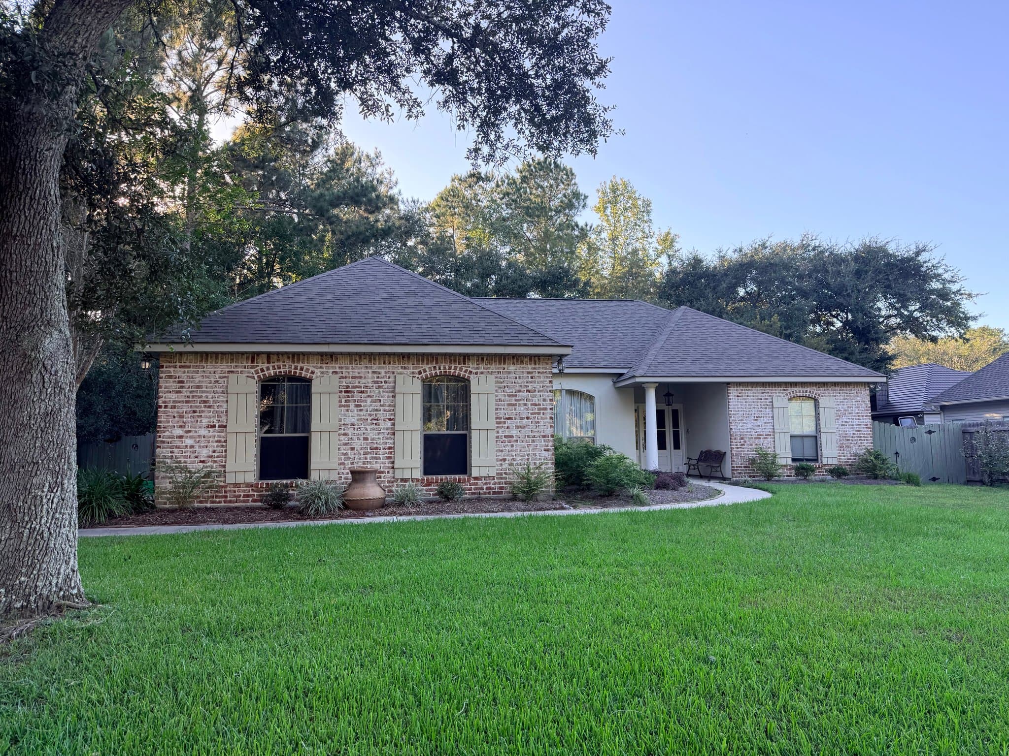 Madisonville House: 505 Loden Way