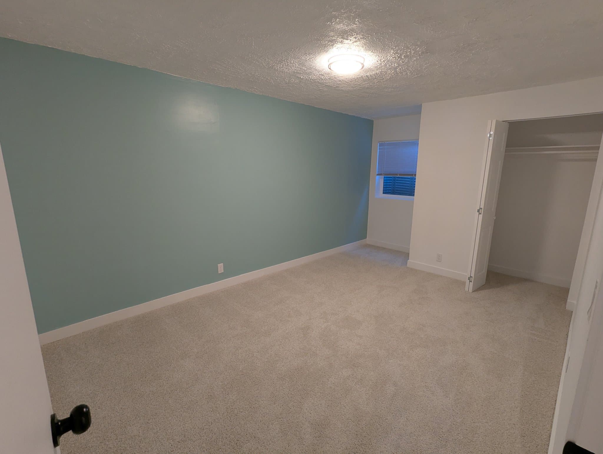 Taylorsville Single Room: 5971 South 2700 West