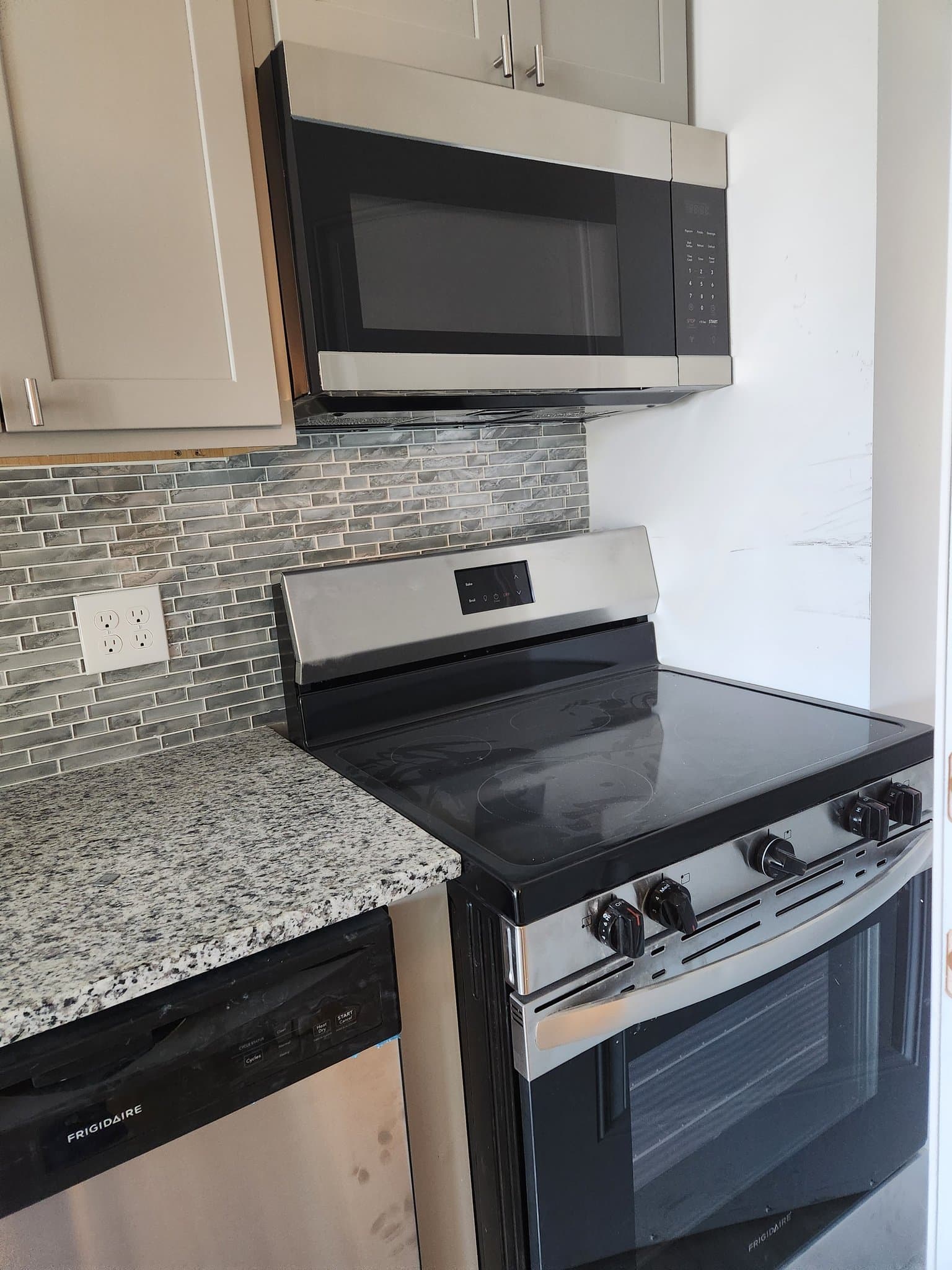 Dover Apartment: 2 Grove St.