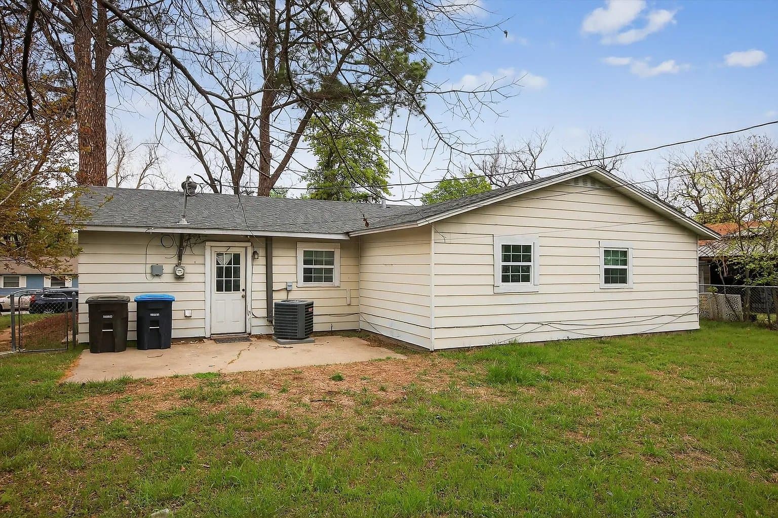 Fort Worth Single Room: 7224 Greenlee St