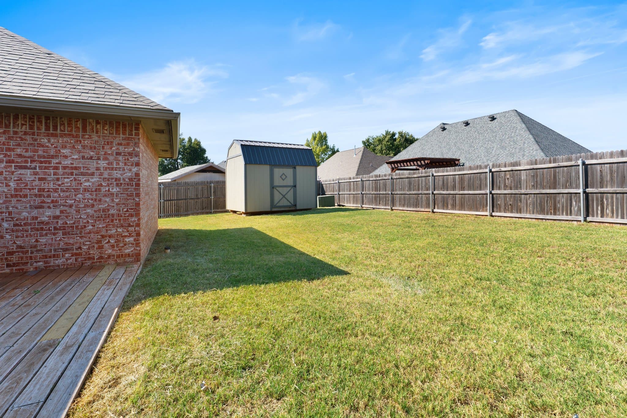 Mustang House: 341 E Plantation Ter