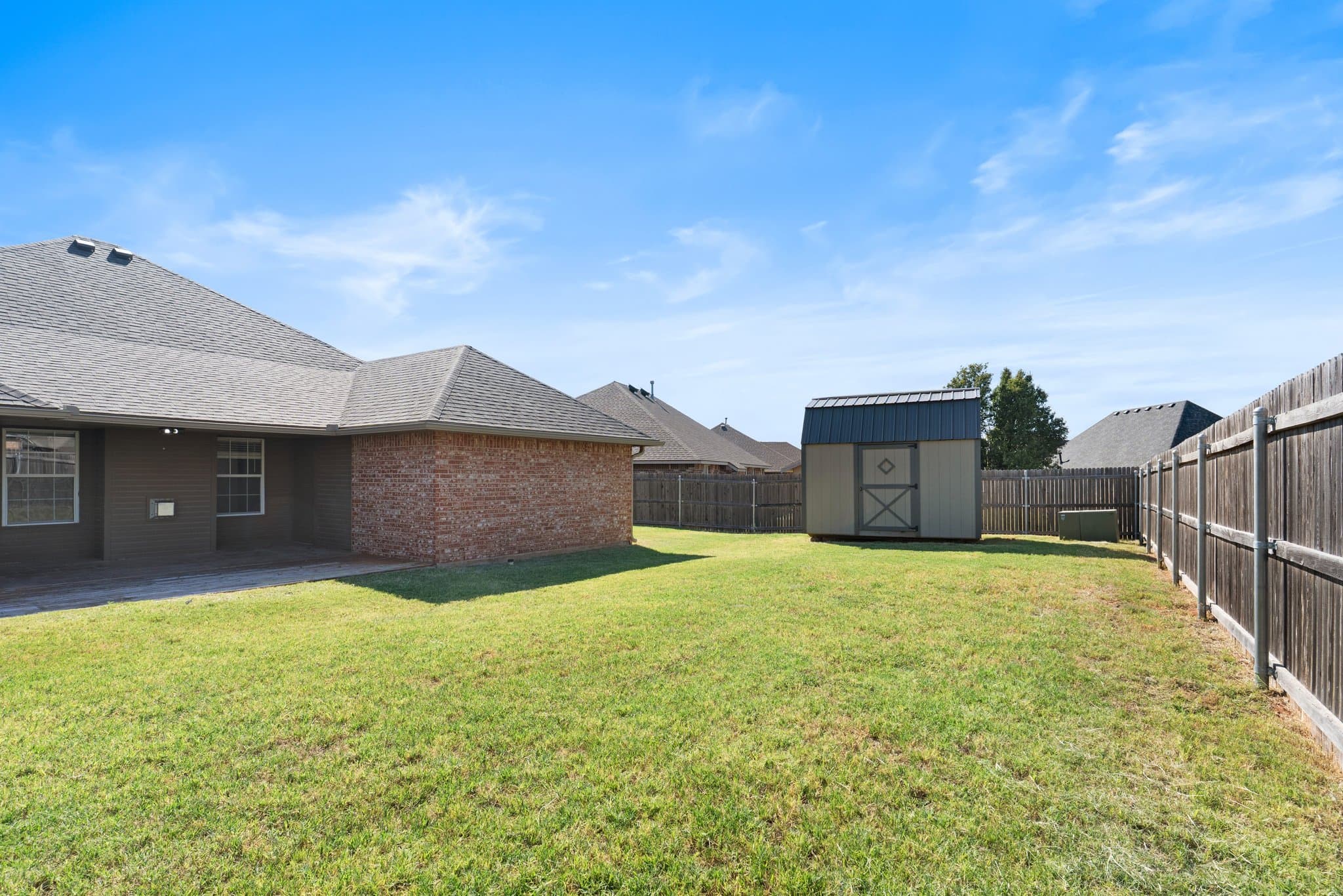 Mustang House: 341 E Plantation Ter