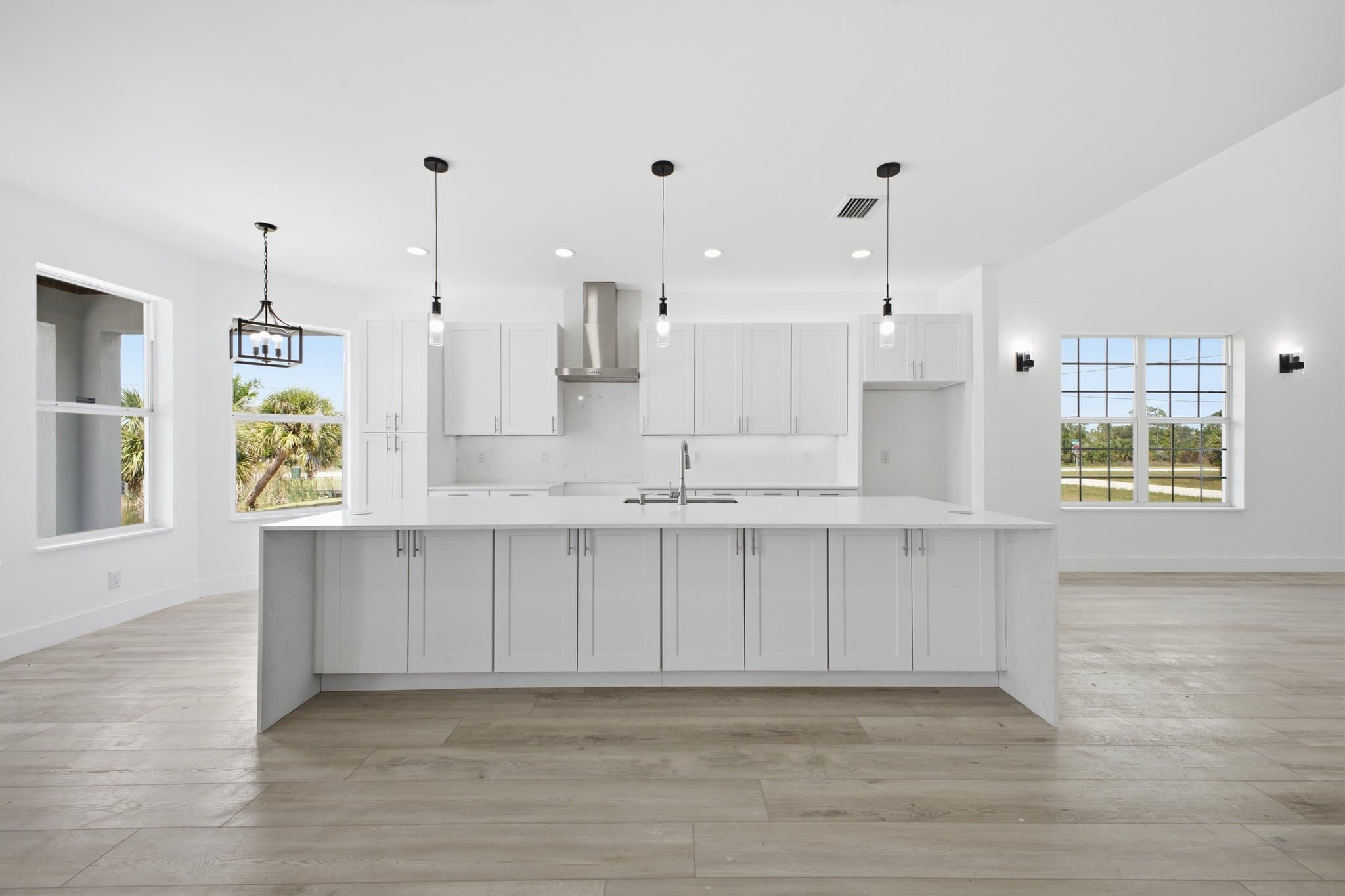 Port Charlotte House: 15408 Melport Cir