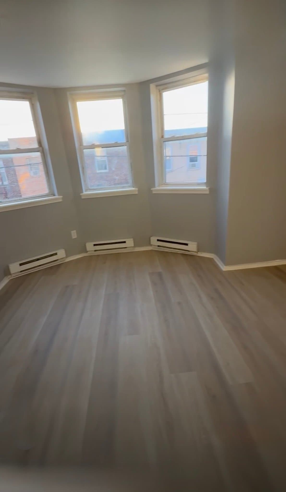 Philadelphia Apartment: 2135 S 8th St