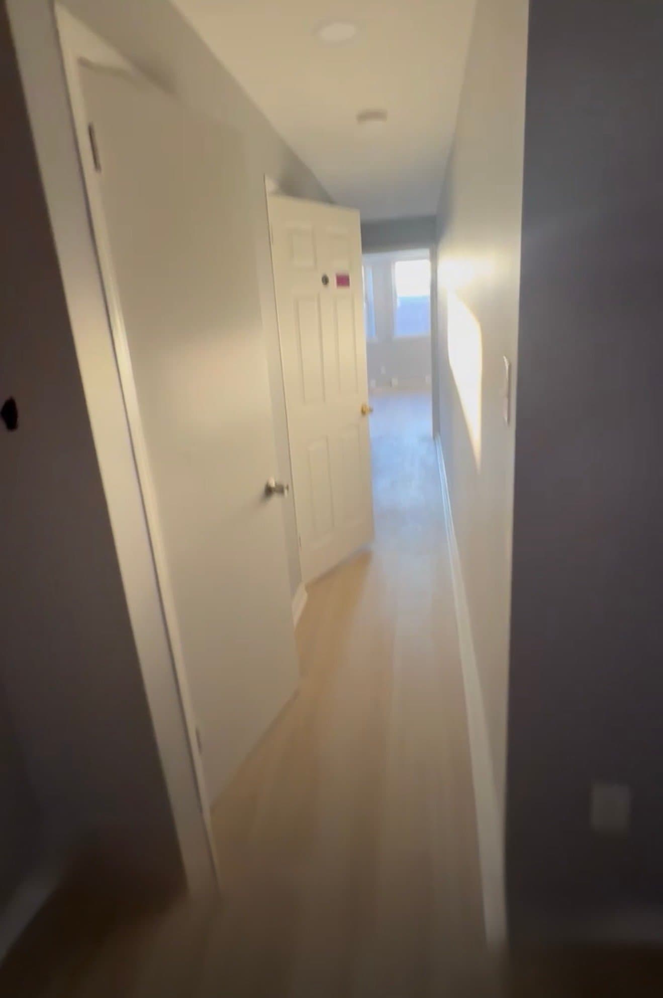 Philadelphia Apartment: 2135 S 8th St