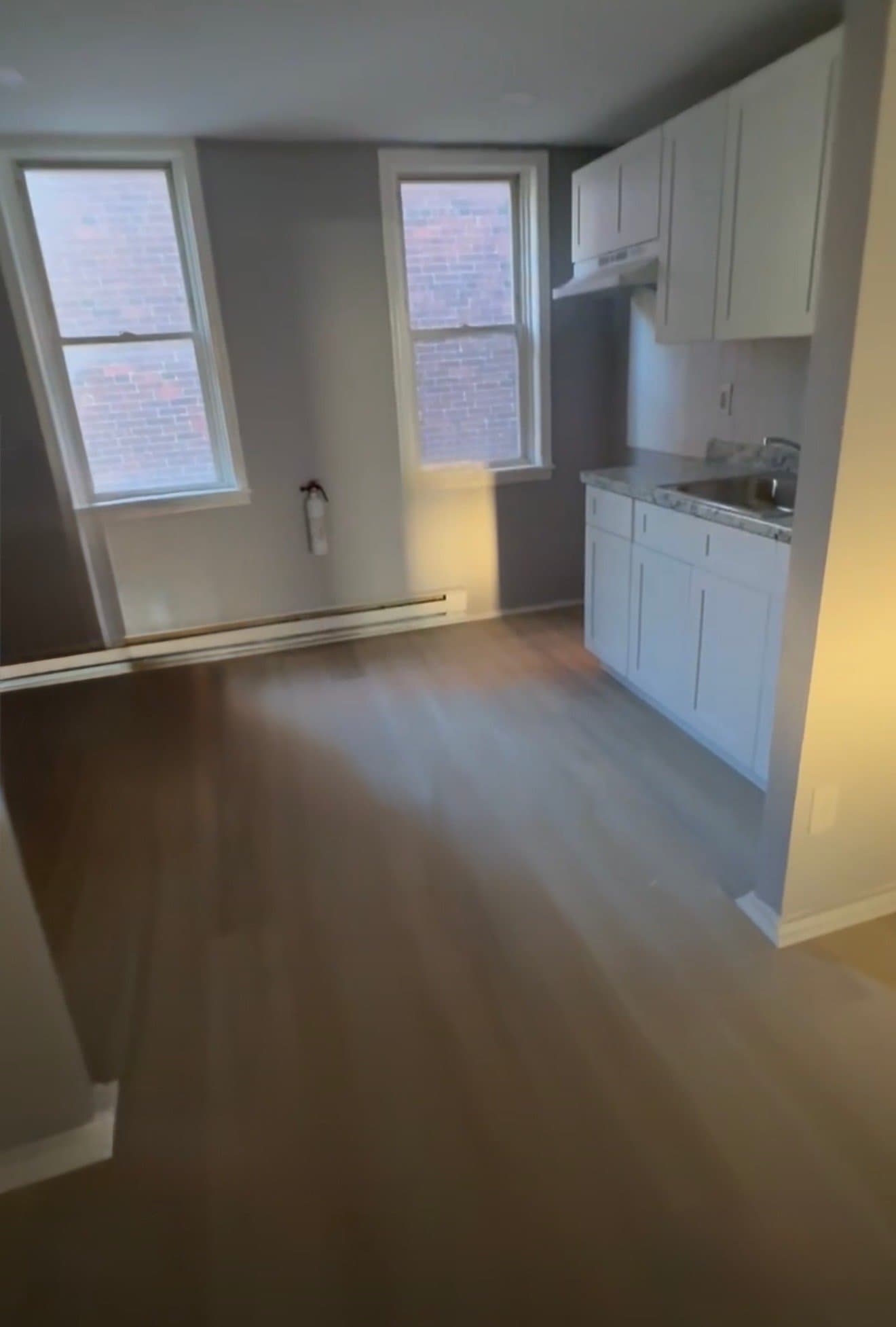 Philadelphia Apartment: 2135 S 8th St