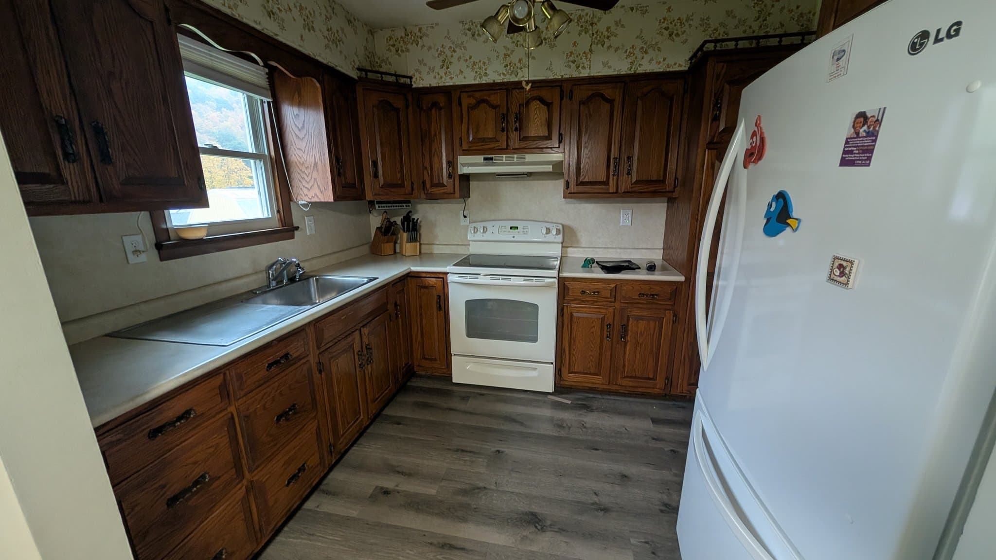 Bedford House: 403 Cumberland Rd
