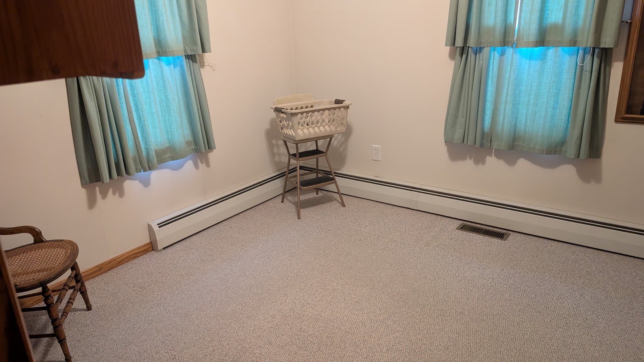 Bedford House: 403 Cumberland Rd