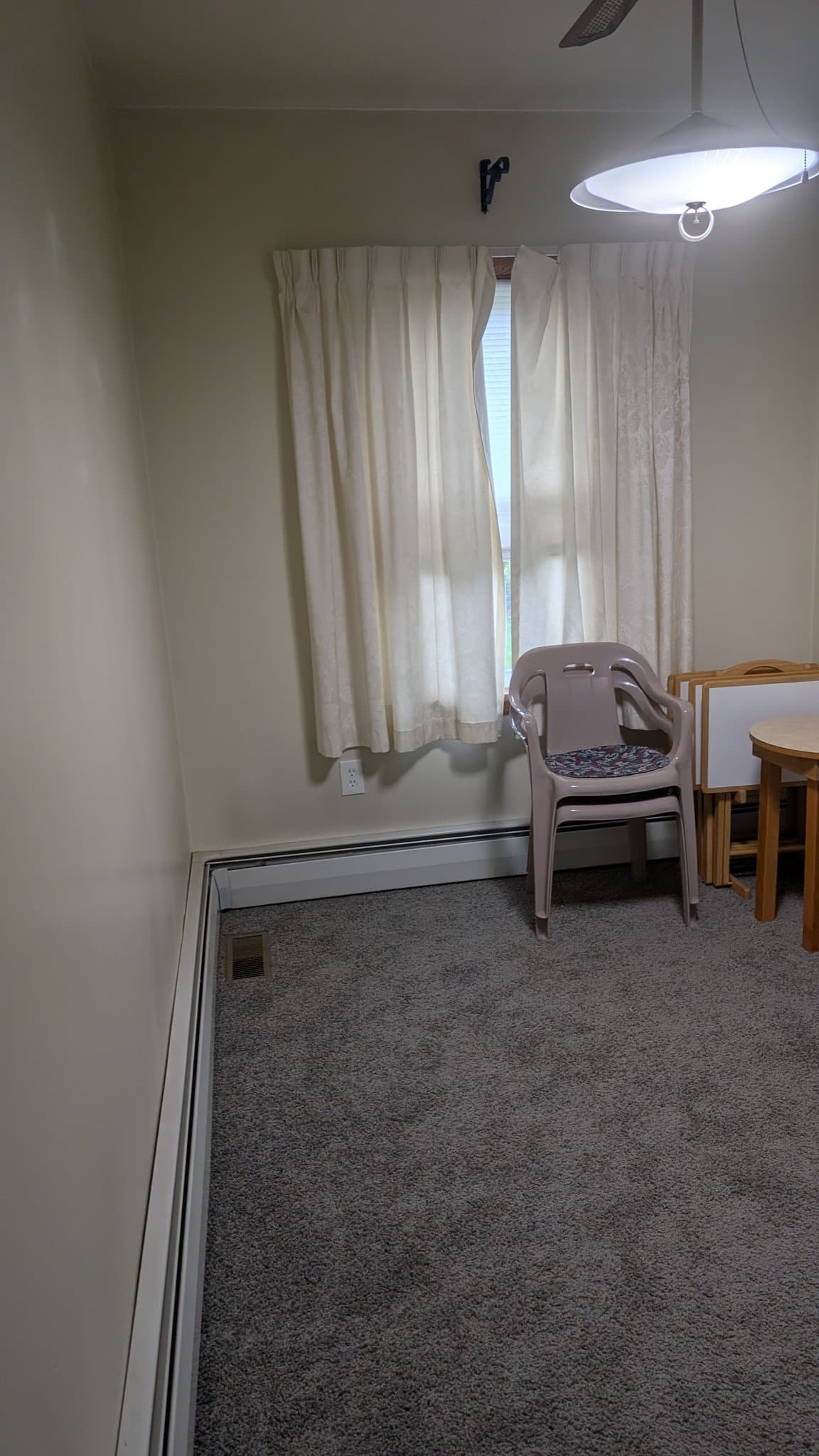 Bedford House: 403 Cumberland Rd