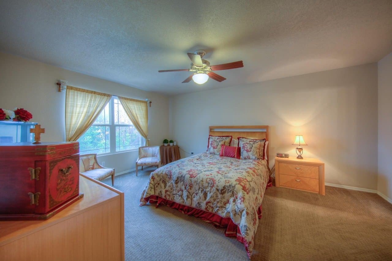 Albuquerque House: 5400 Monterey Cove Ave NW
