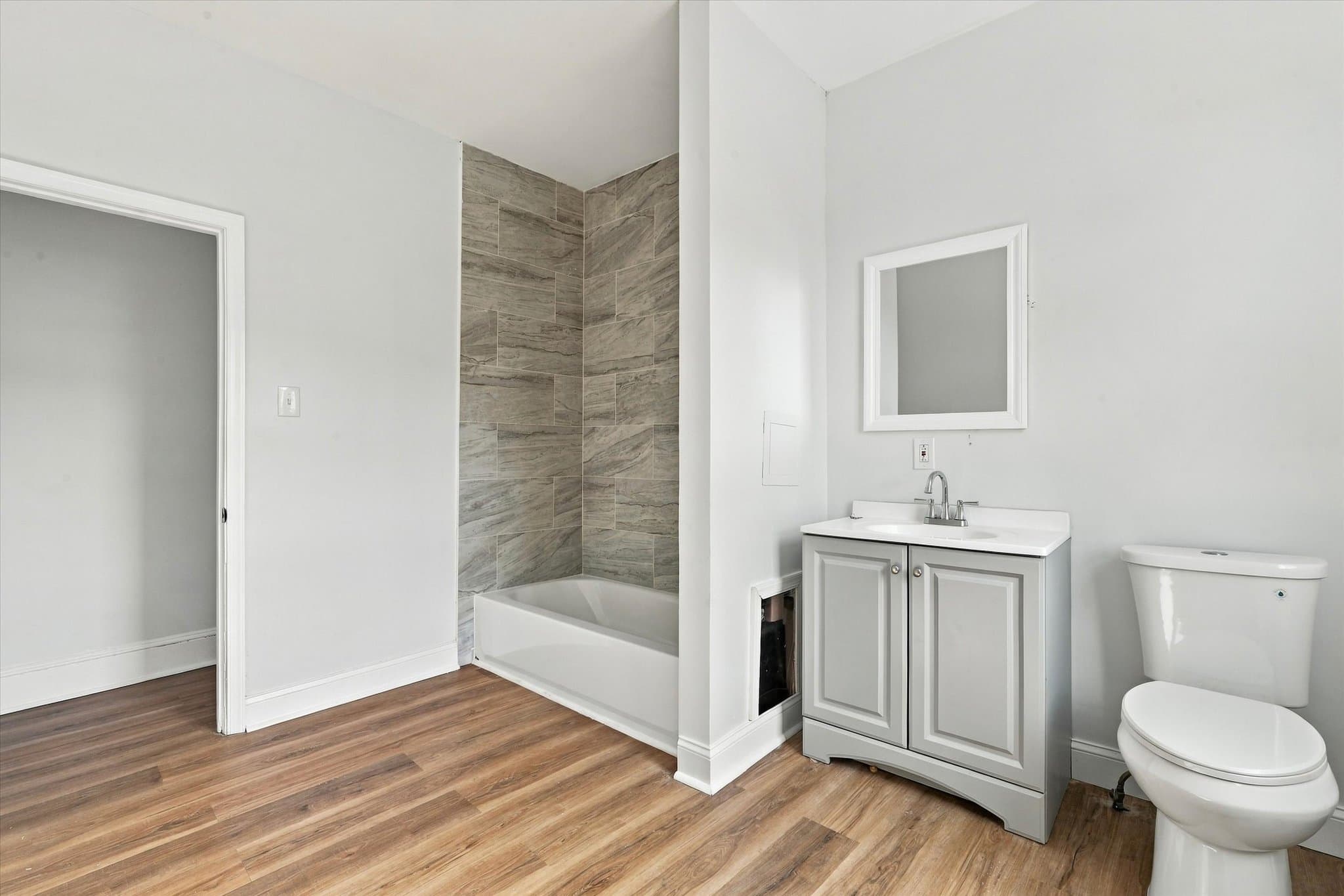 Philadelphia Apartment: 4314 Penn St