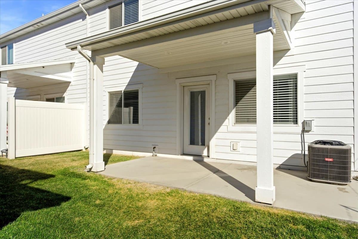 Ogden Townhome: 2067 W 1715 Ct S