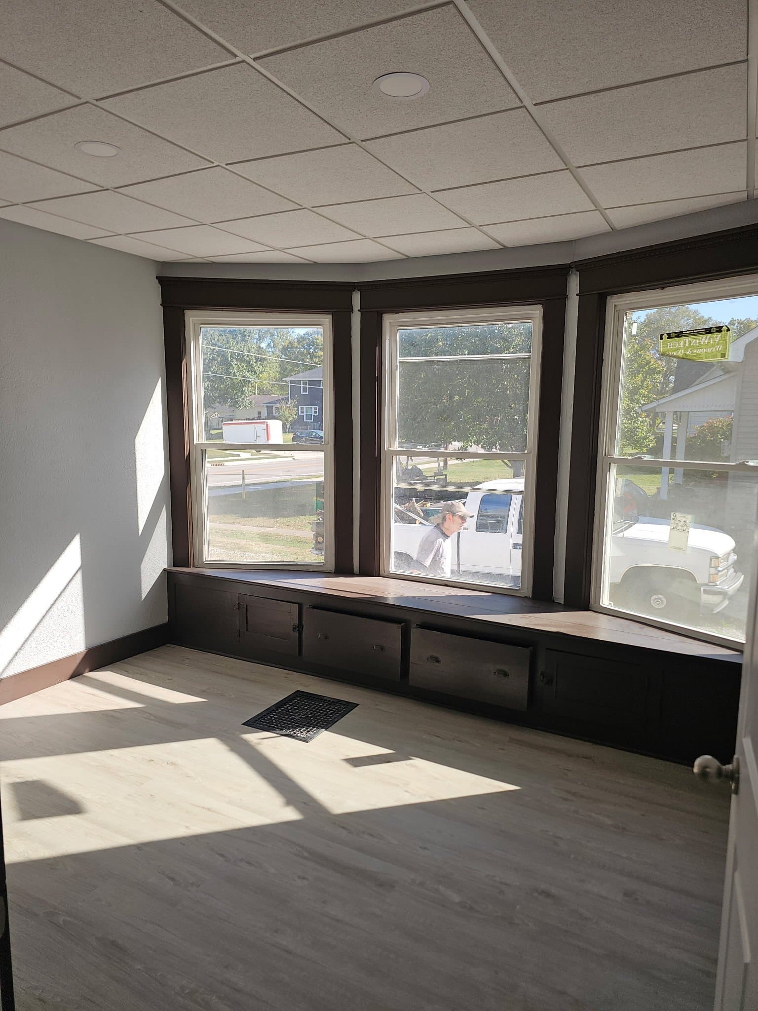 Rockville Multiplex: 506 S Market Street