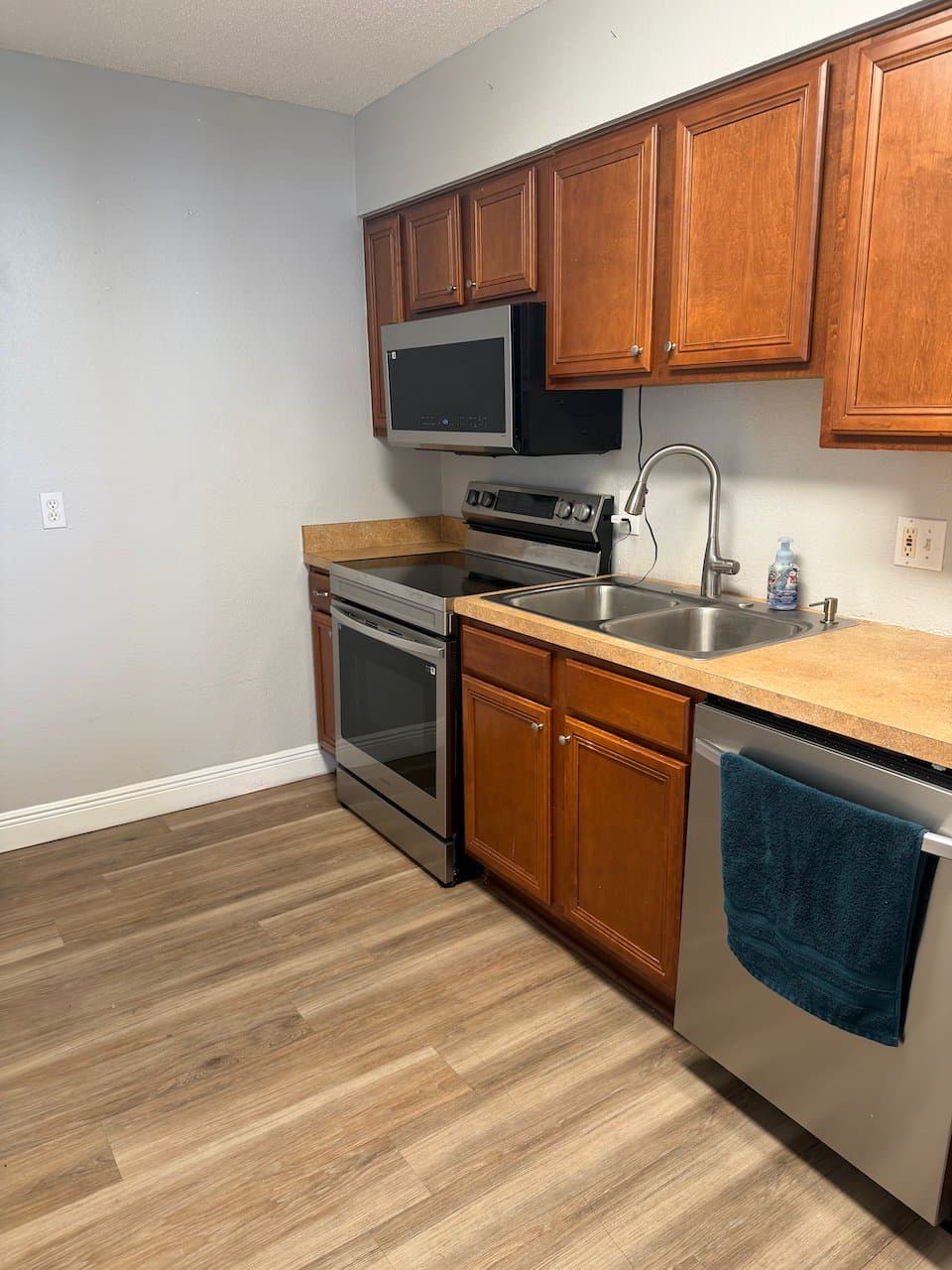 Tarpon Springs Condo: 703 Haven Place
