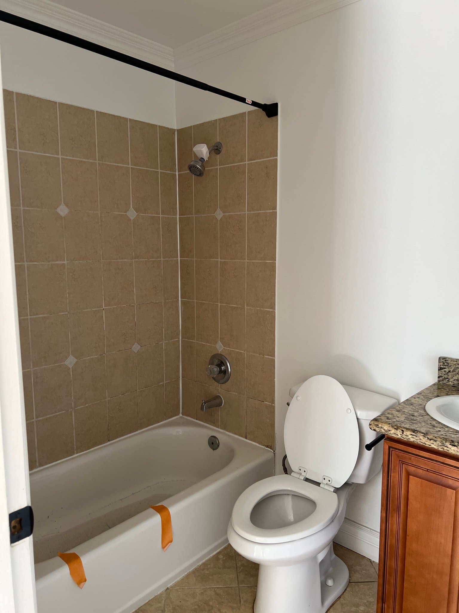 Los Angeles Townhome: 967 N Serrano Ave