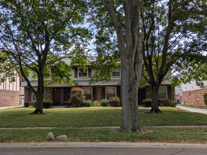 Toledo Multiplex: 5435 Glenridge Drive