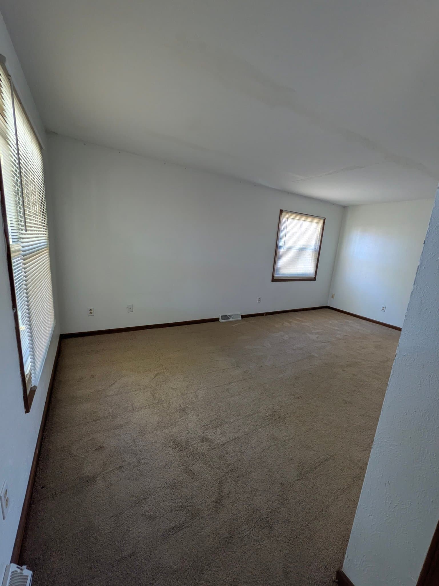Toledo Multiplex: 5435 Glenridge Drive