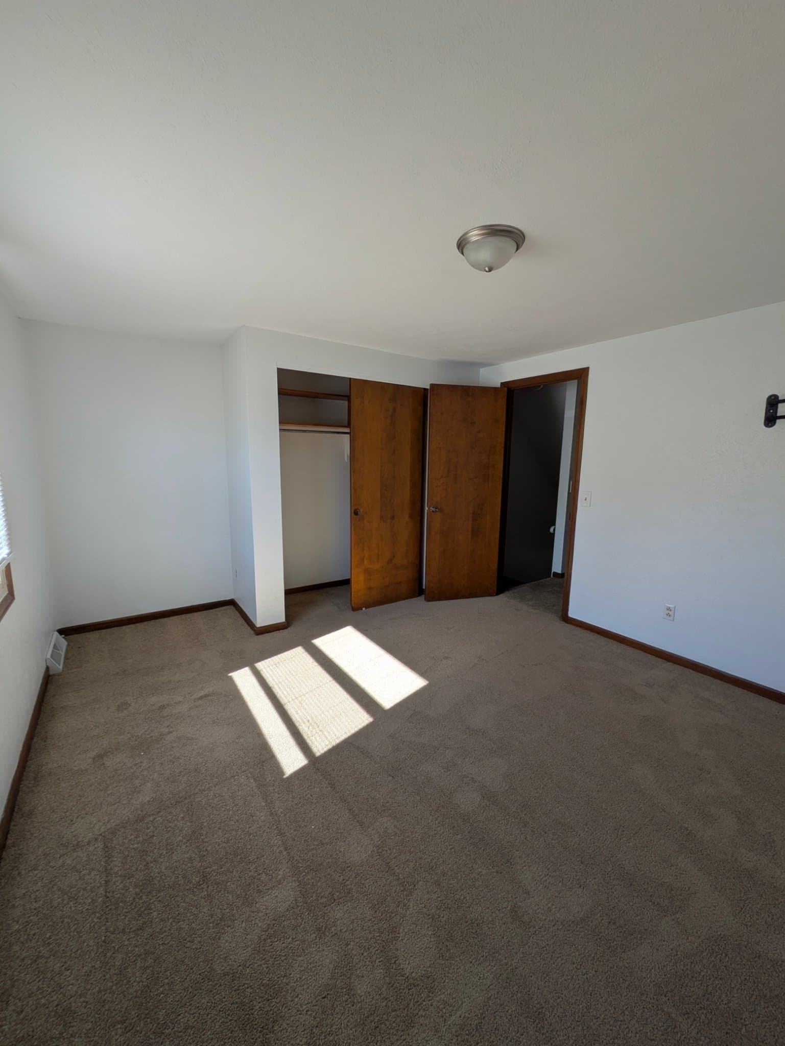 Toledo Multiplex: 5435 Glenridge Drive