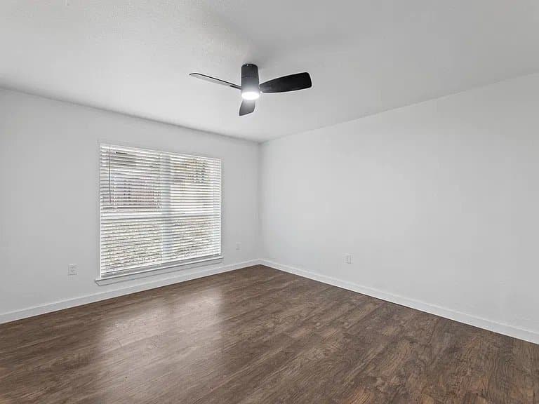 Arlington House: 2506 Holt Rd