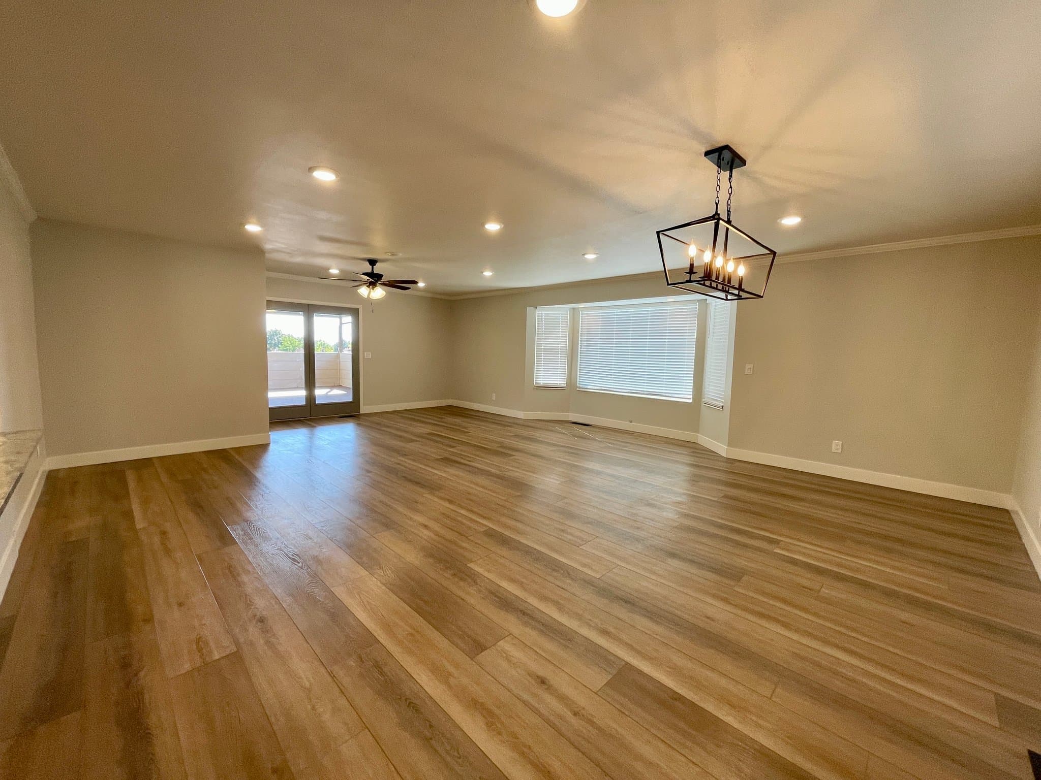 Centerville House: 164 E 1250 N