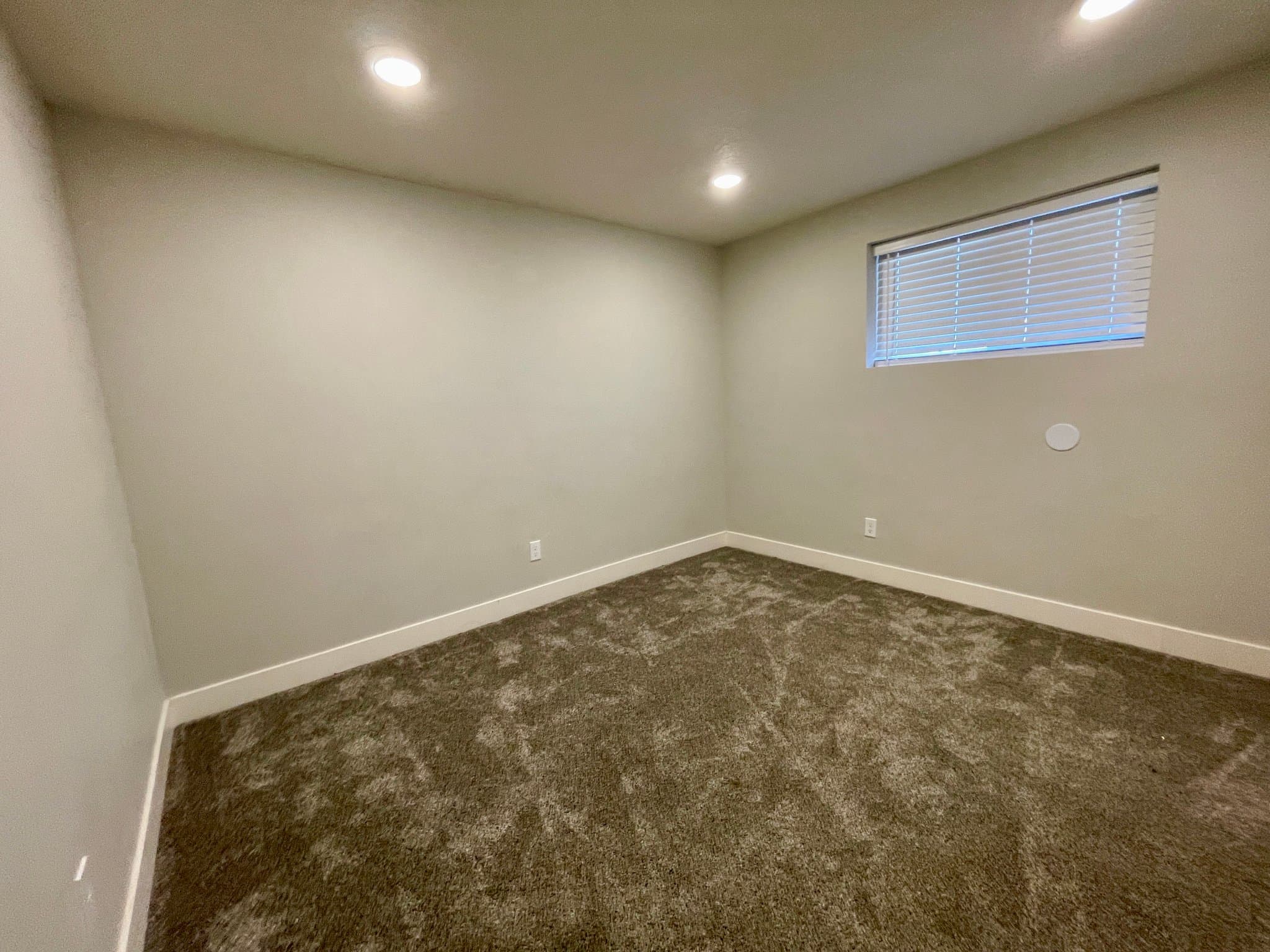 Centerville House: 164 E 1250 N