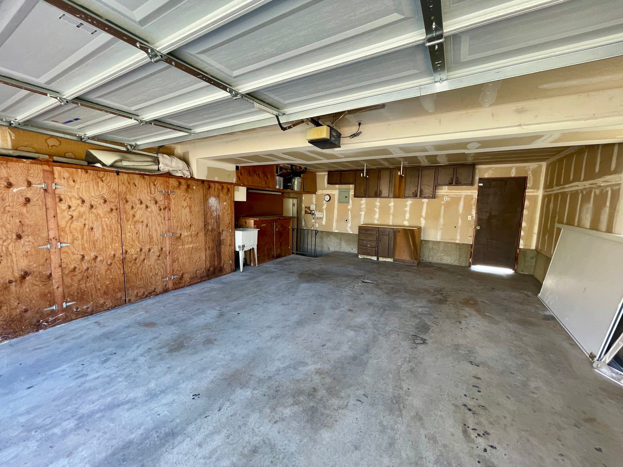 Centerville House: 164 E 1250 N