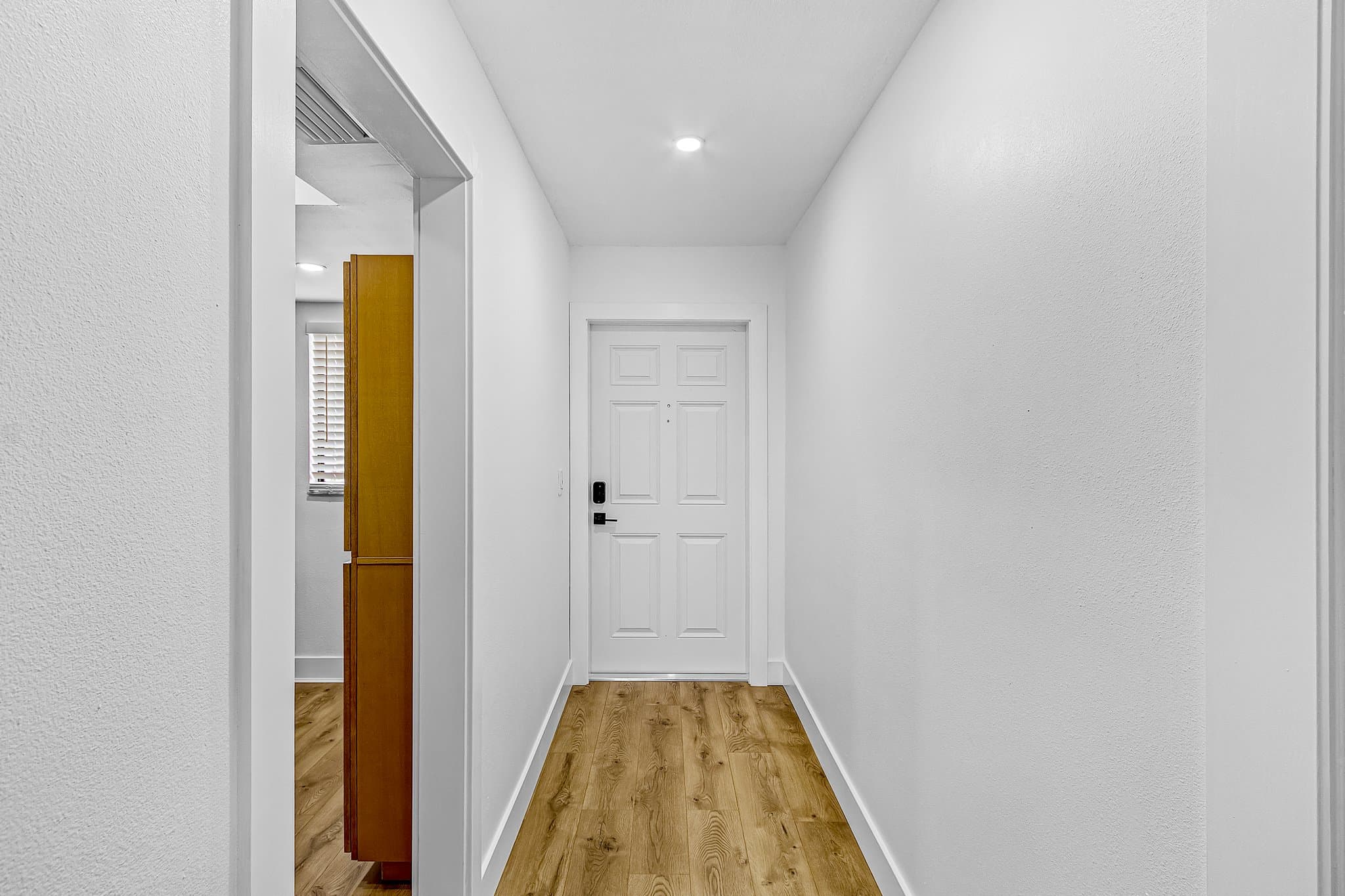 Cape Coral Condo: 423 Cape Coral Pkwy W