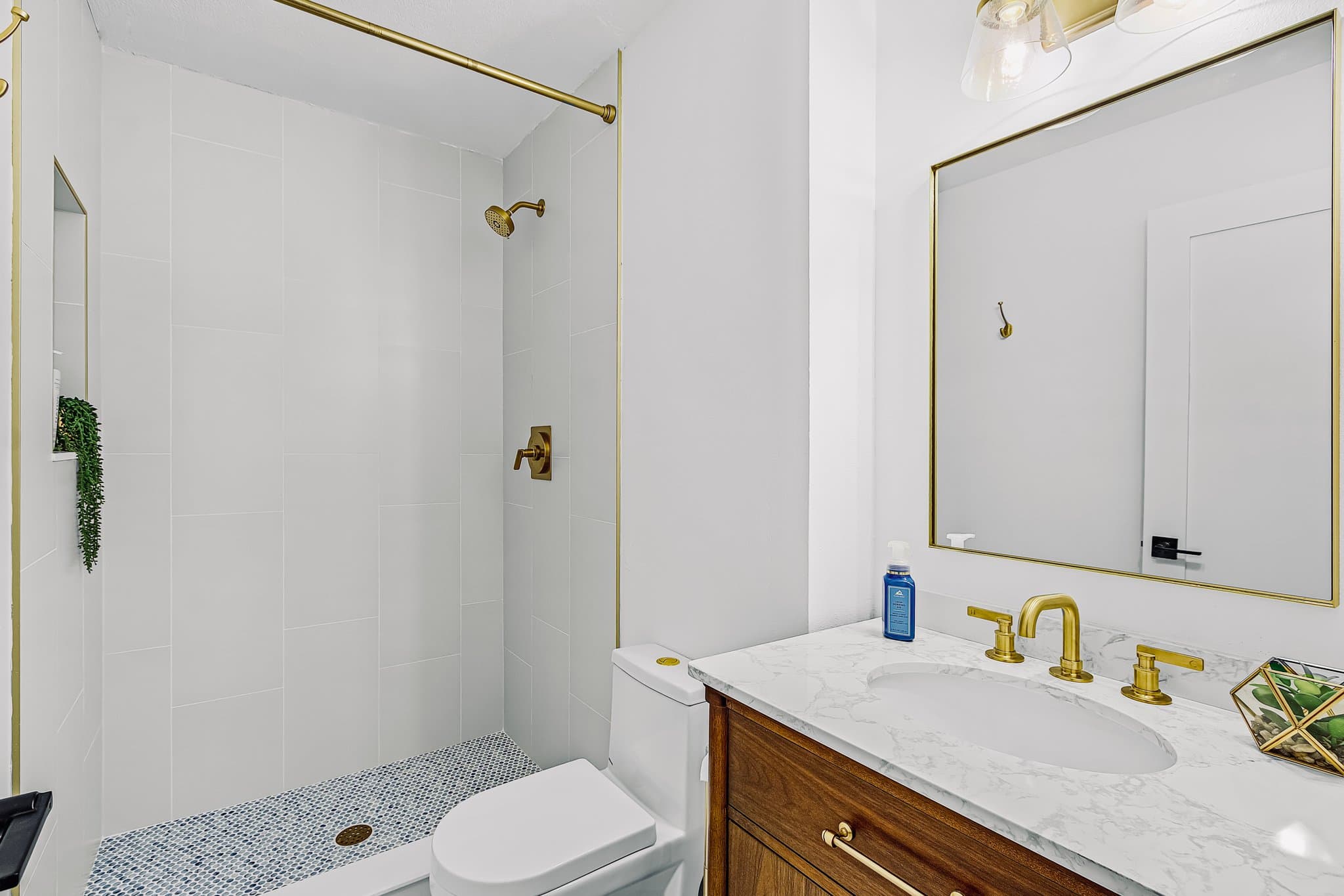 Cape Coral Condo: 423 Cape Coral Pkwy W