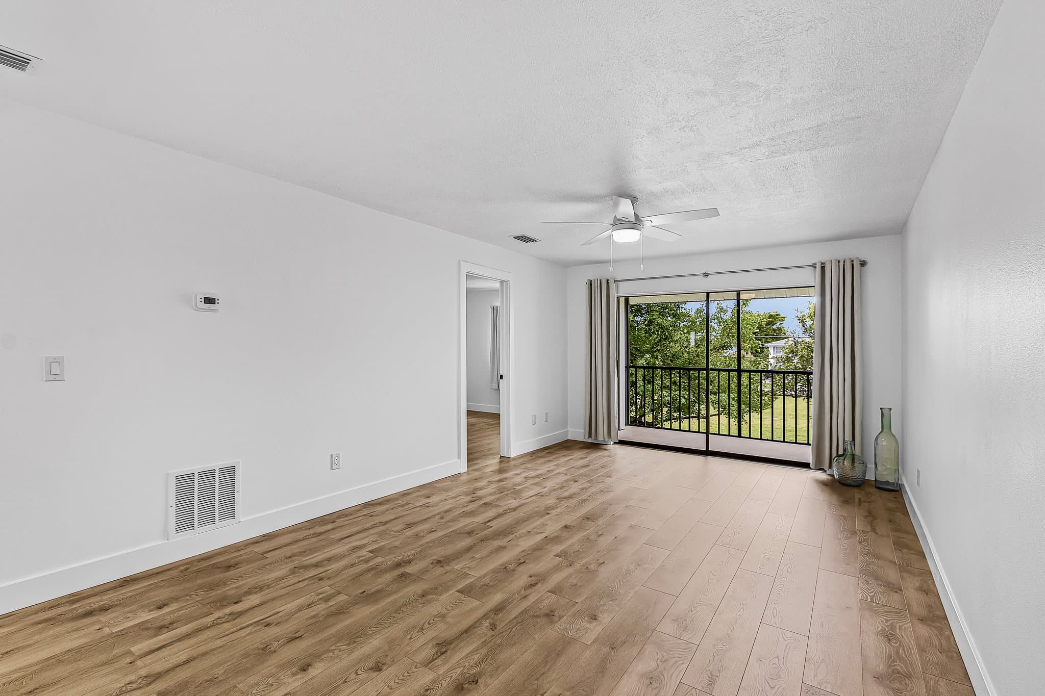 Cape Coral Condo: 423 Cape Coral Pkwy W