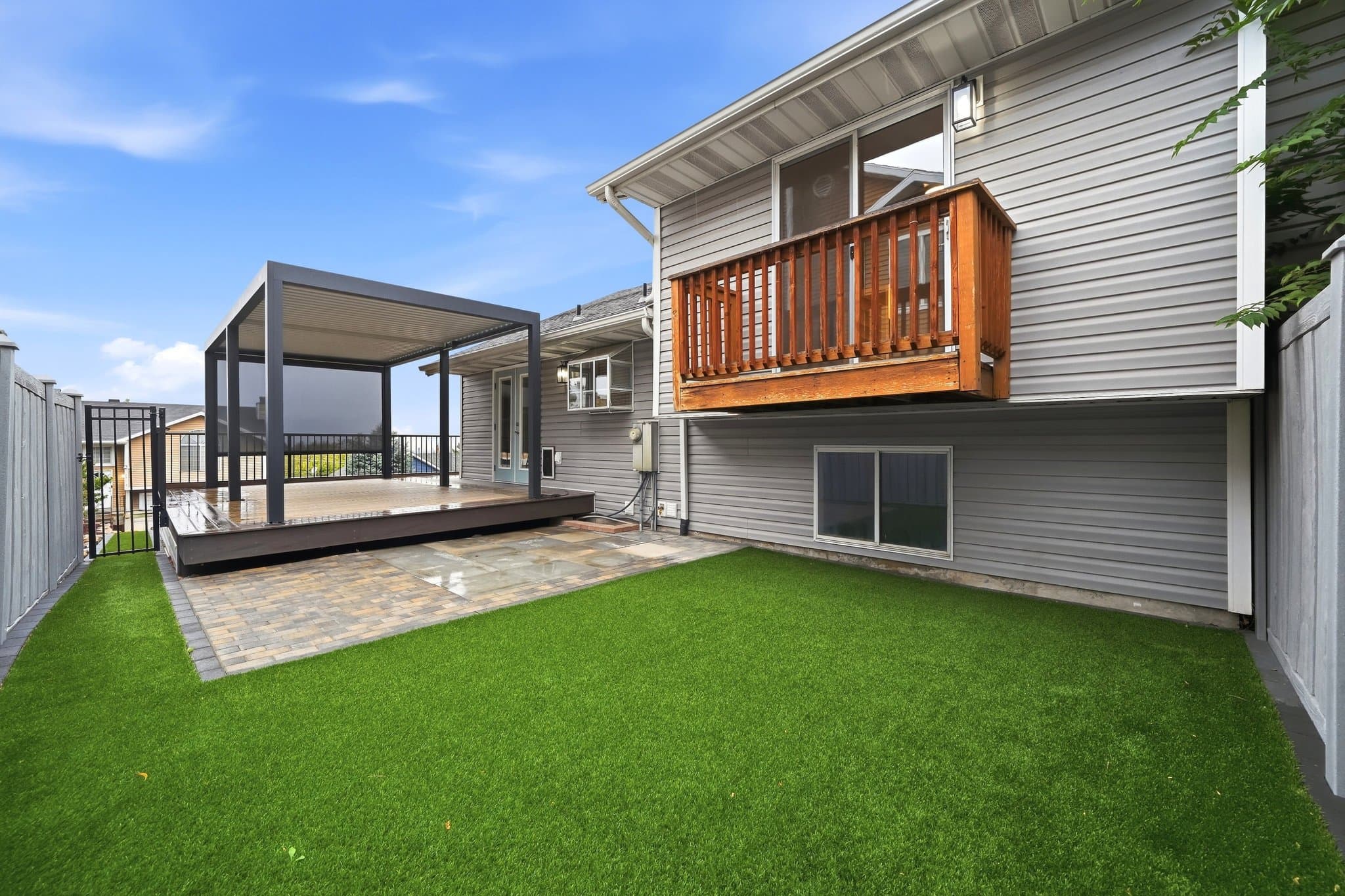 Cottonwood Heights House: 2172 E. 7495 S.