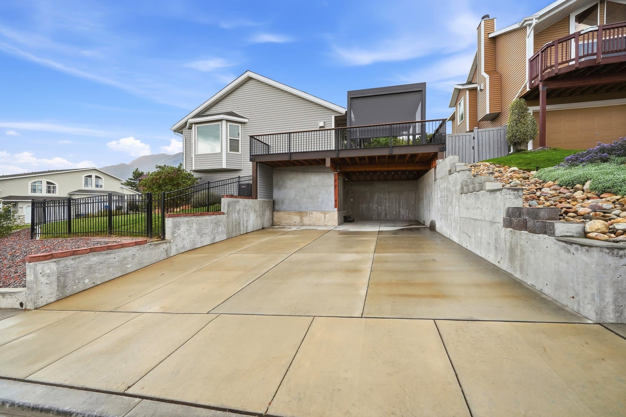 Cottonwood Heights House: 2172 E. 7495 S.
