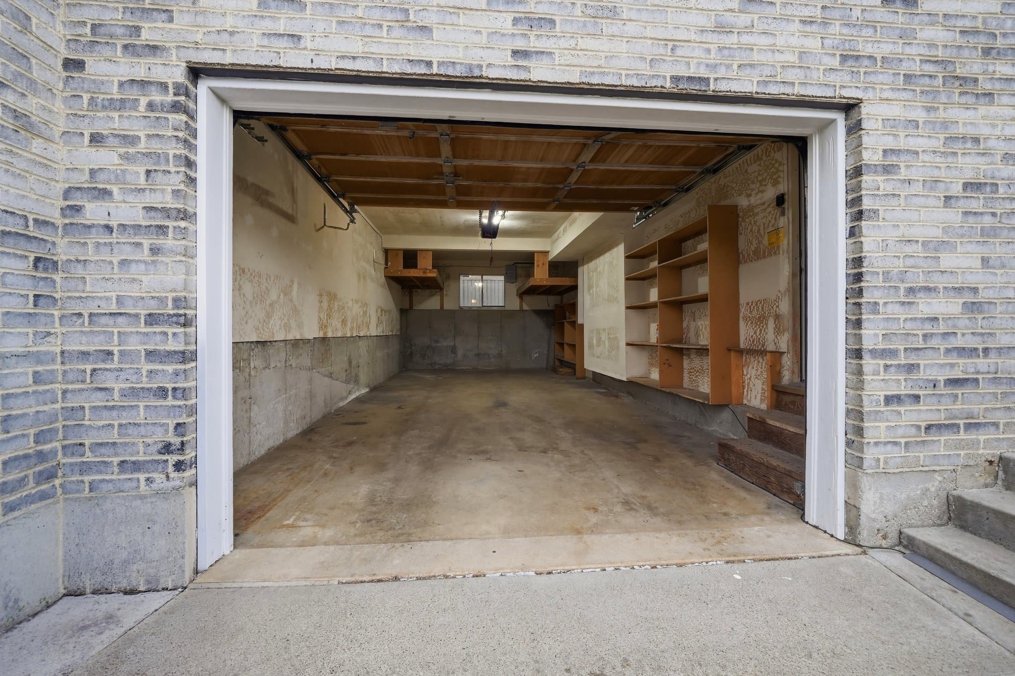 Cottonwood Heights House: 2172 E. 7495 S.