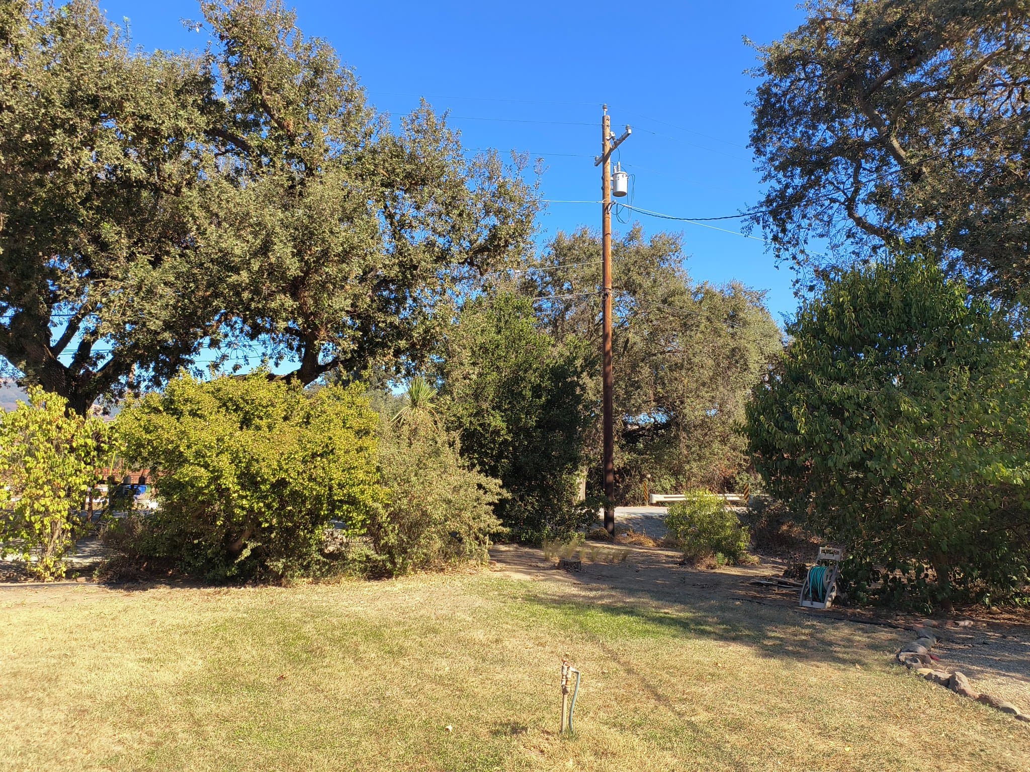 Gilroy House: 11695 Foothill Ave