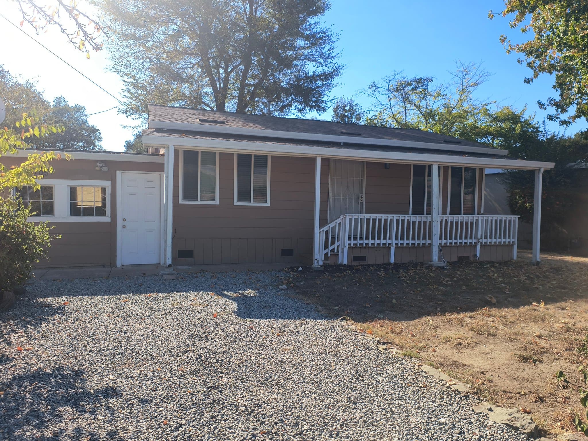 Gilroy House: 11705 Foothill Ave