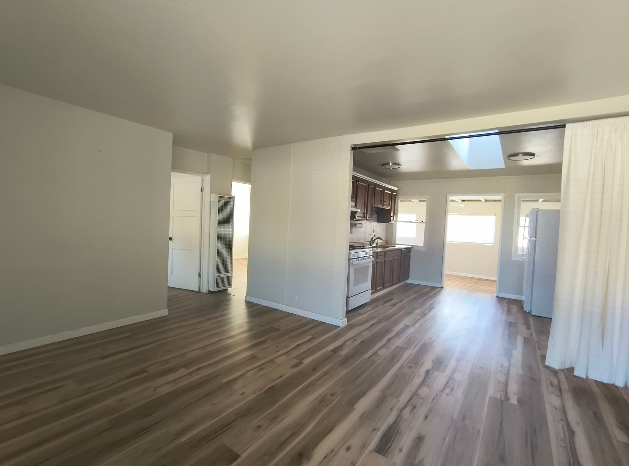 Gilroy House: 11705 Foothill Ave