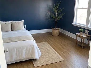 Hull Single Room: 802 Nantasket Ave