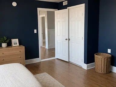 Hull Single Room: 802 Nantasket Ave