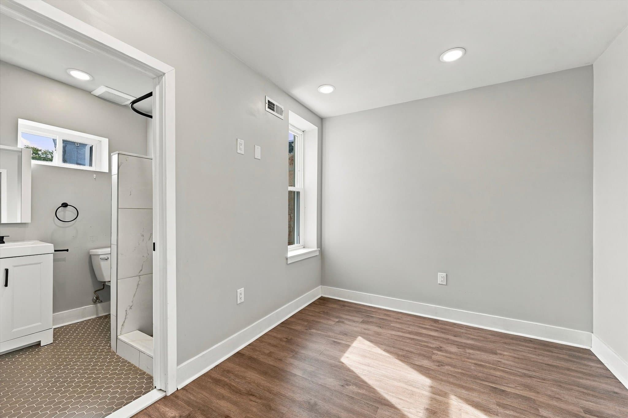 Philadelphia House: 430 Fitzgerald St