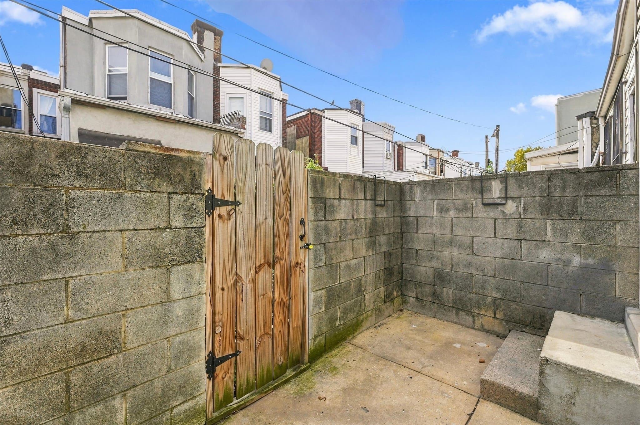 Philadelphia House: 430 Fitzgerald St