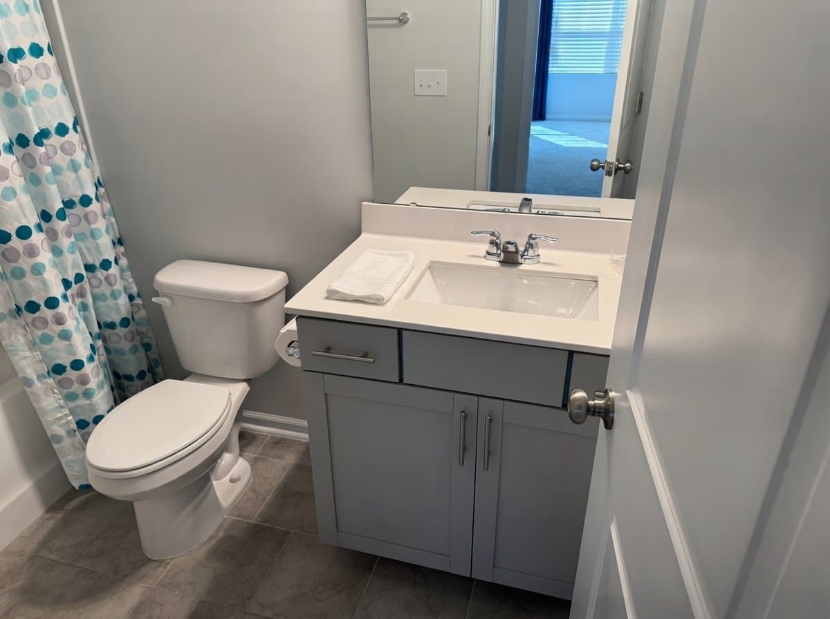 Smithfield Townhome: 137 Peebles Dr