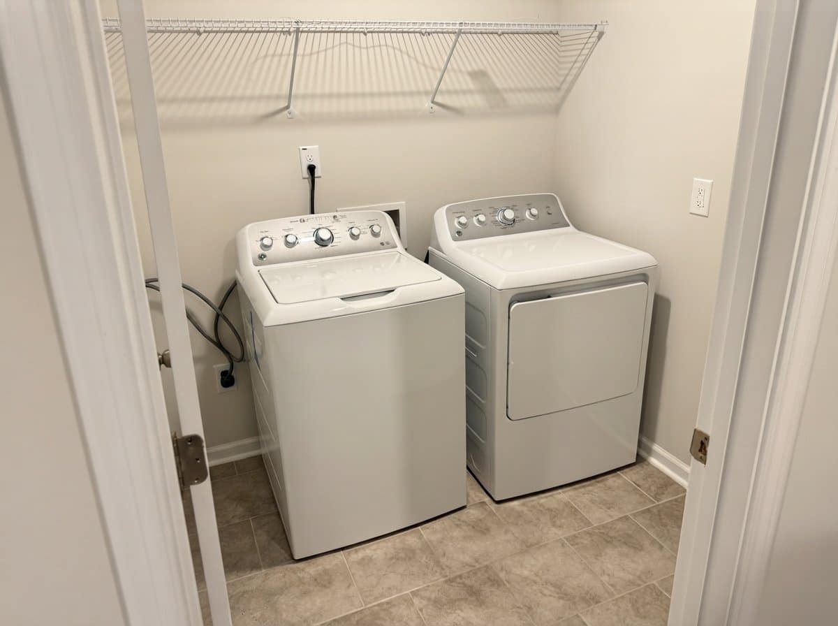 Smithfield Townhome: 137 Peebles Dr