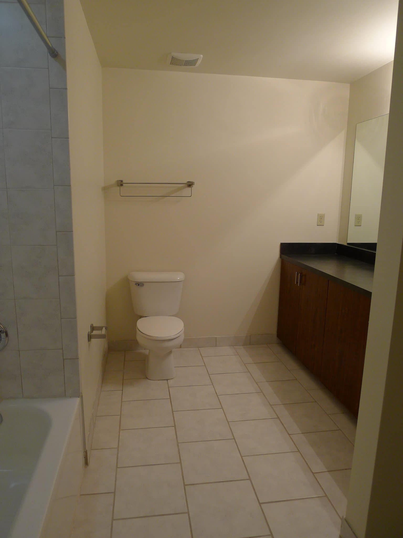 Detroit Apartment: 6200 2nd Ave