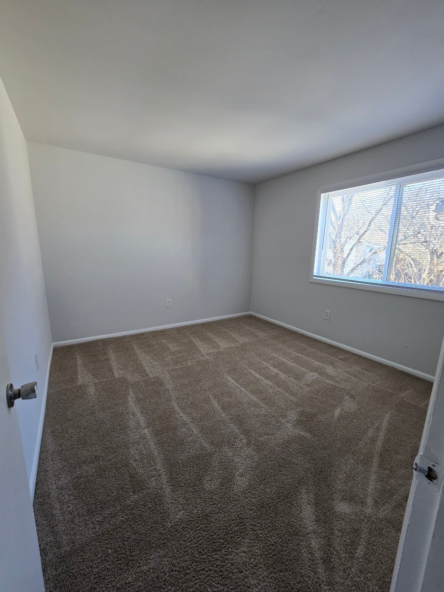 Richmond Apartment: 808 Brook Hill Rd