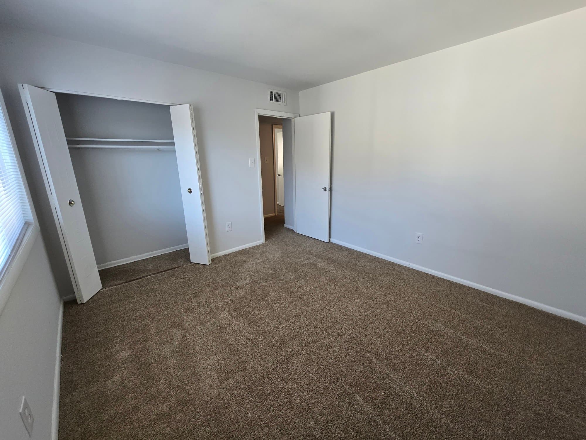 Richmond Apartment: 808 Brook Hill Rd
