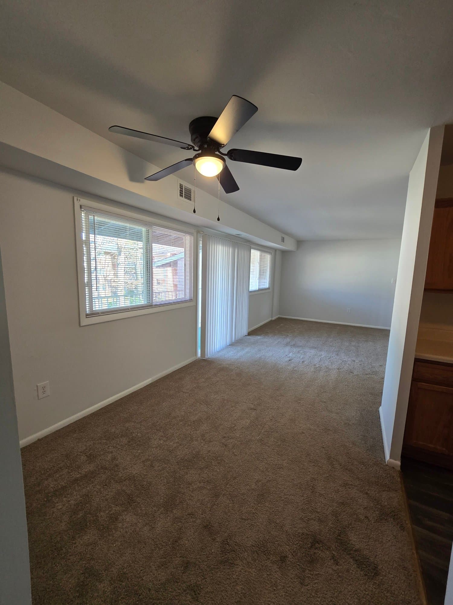 Richmond Apartment: 808 Brook Hill Rd